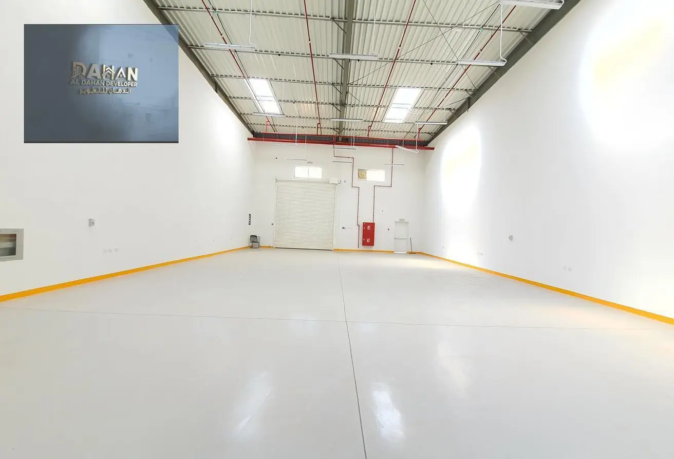 Warehouse for rent, Emirates Modern Industrial, Umm Al Quwain, thumbnail 3