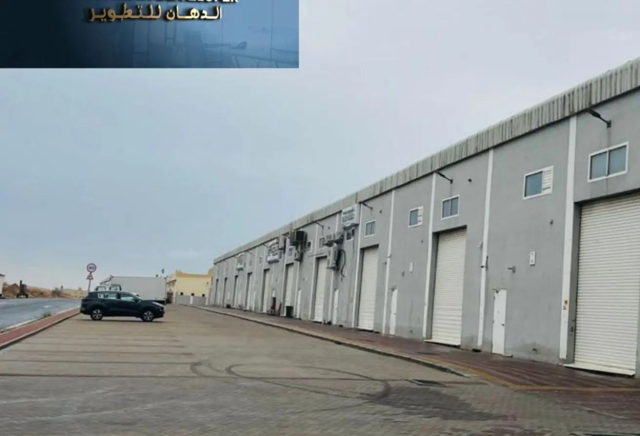 Factory for rent, Umm Al Thuoob, Umm Al Quwain, photograph 1