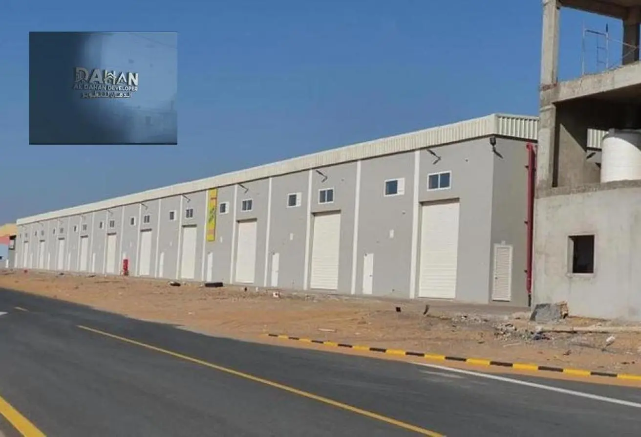 Factory for rent, Umm Al Thuoob, Umm Al Quwain, photograph 1